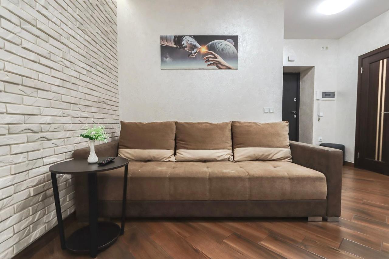 Cozy Apartment On Belvedere Ivano-Frankivsk Exterior photo